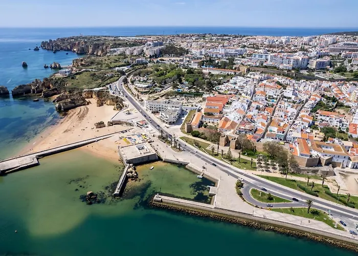 Old Town Lovers By Seewest