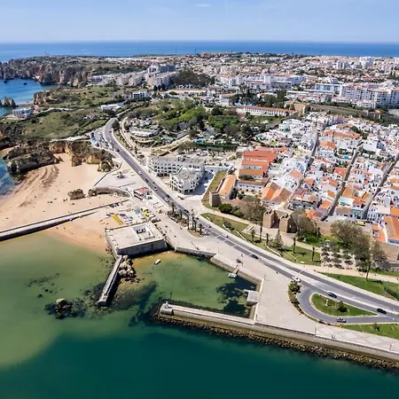 Old Town Lovers By Seewest